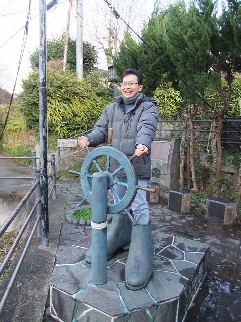 ブーツ像
