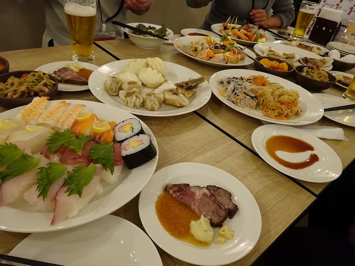 夕食