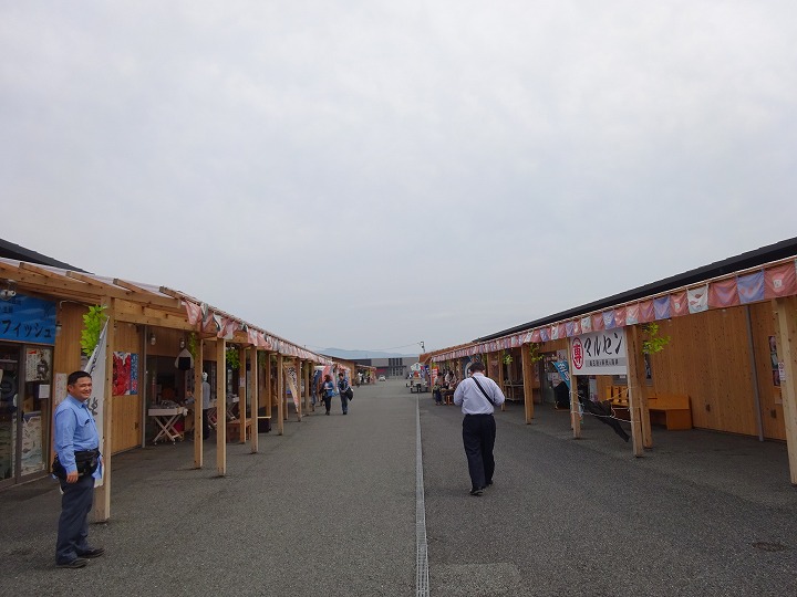 南三陸さんさん商店街