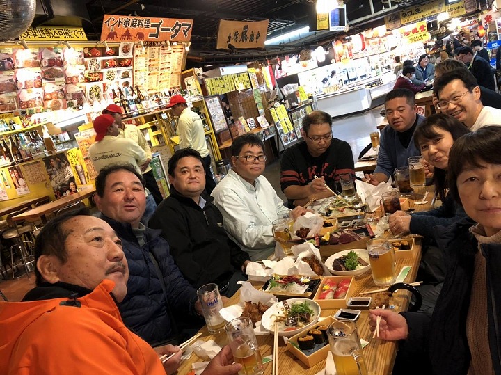 ひろめ市場