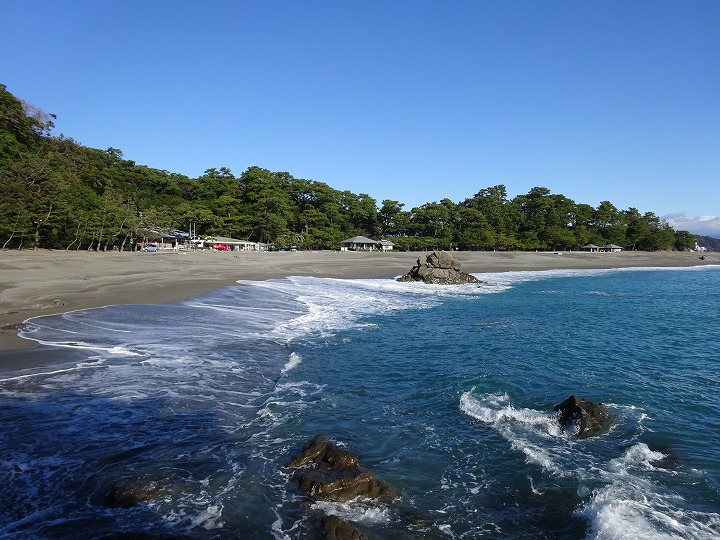 桂浜にて