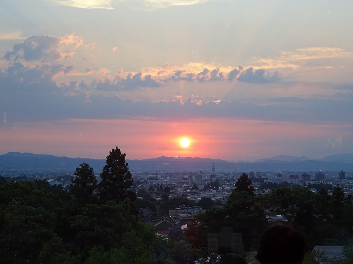 夕日