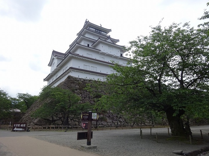 鶴ヶ城