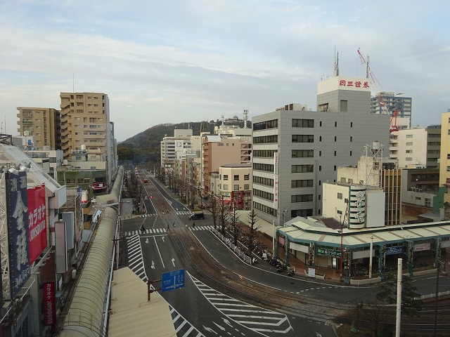 松山城が